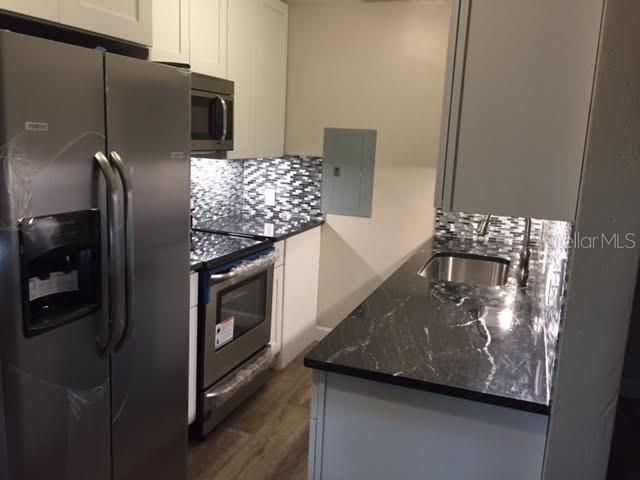 520 70th Street N, Saint Petersburg, FL 33710 Photo