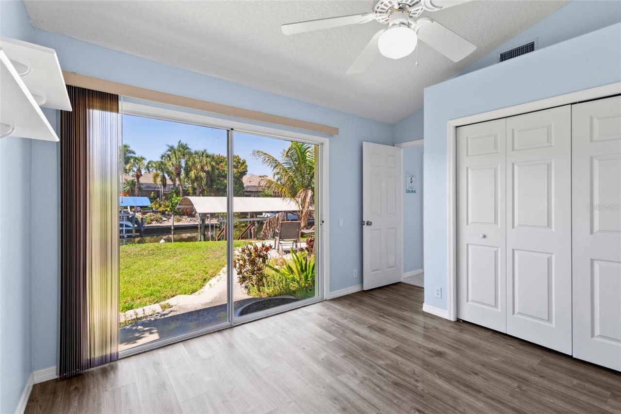 4427 Shark Drive , Bradenton, FL 34208 Photo