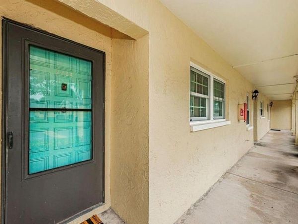 2465 NORTHSIDE DRIVE , Unit 2204, CLEARWATER, FL 33761