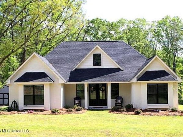 2306 Simpson Highway 469 , Florence, MS 39073