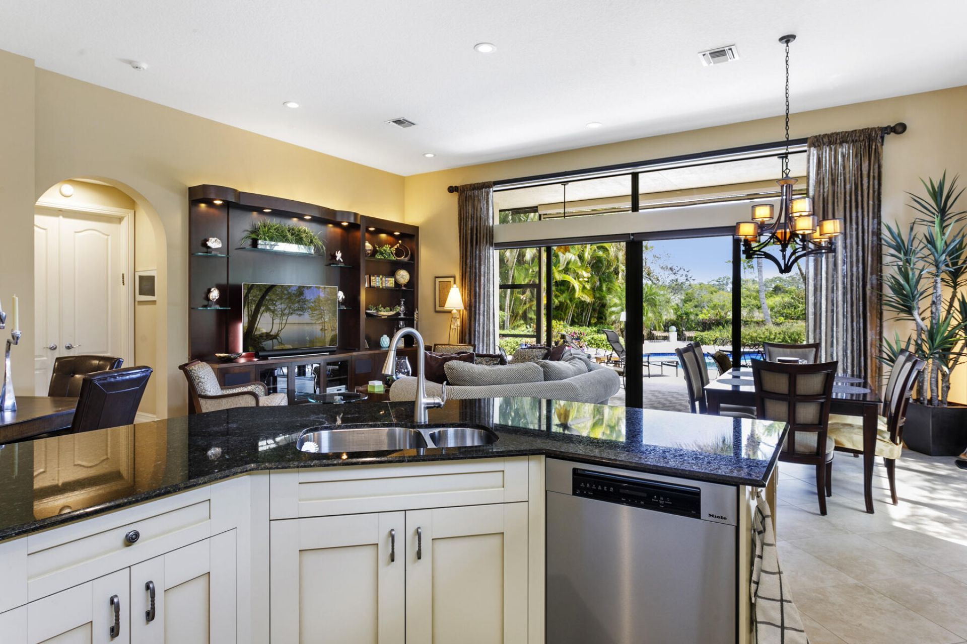 6700 Fox Hollow Drive, West Palm Beach, FL 33412 Photo