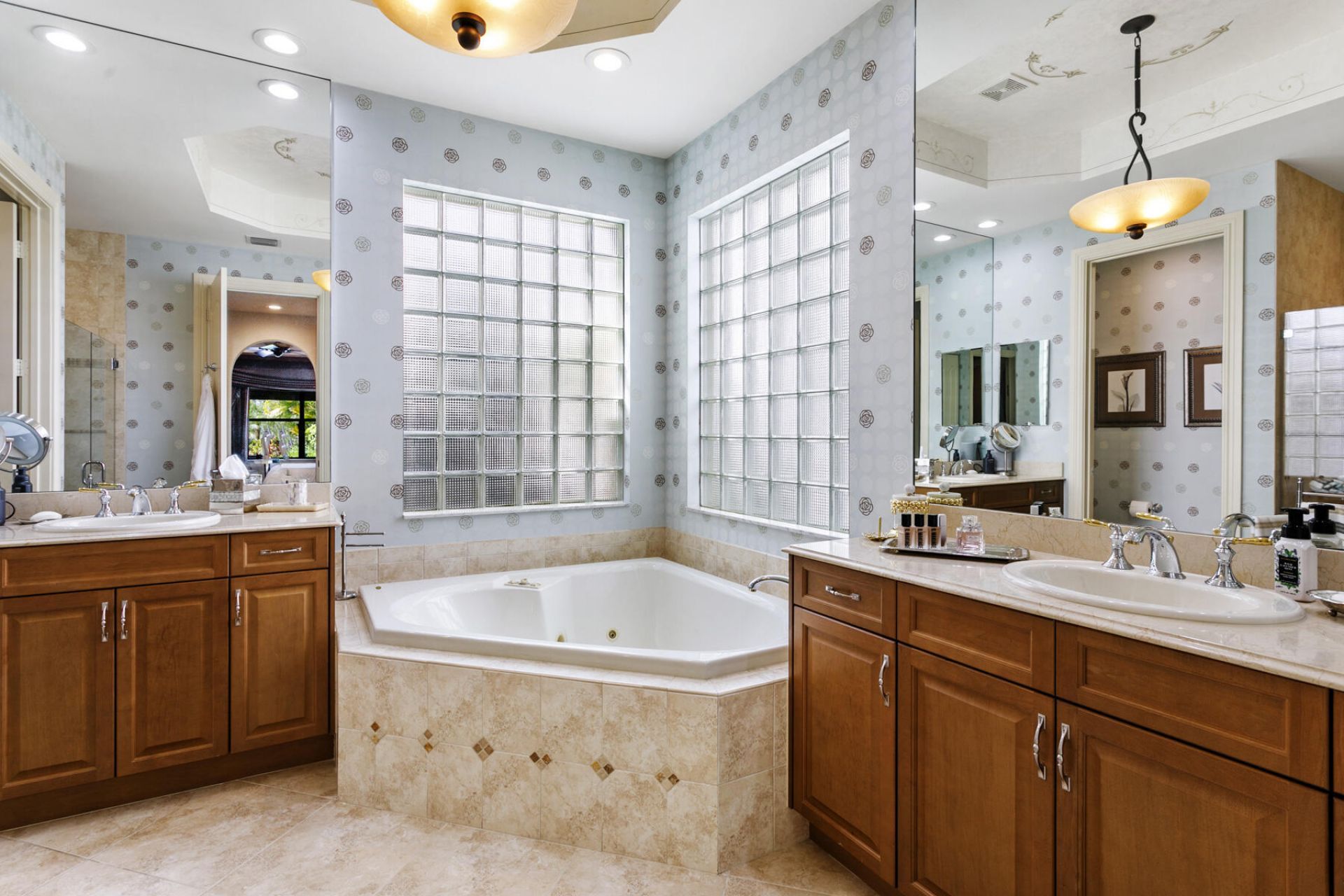 6700 Fox Hollow Drive, West Palm Beach, FL 33412 Photo