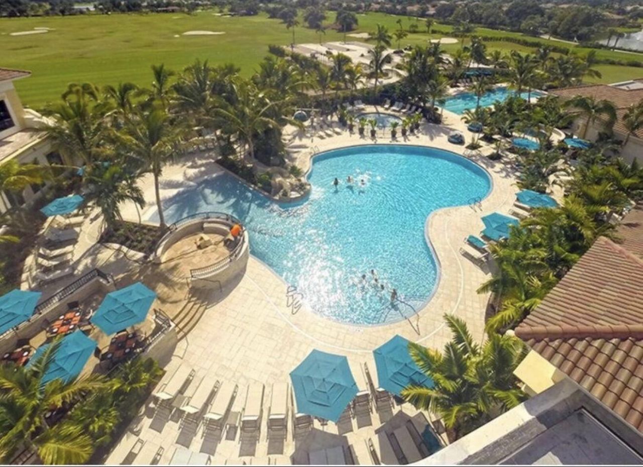 6700 Fox Hollow Drive, West Palm Beach, FL 33412 Photo