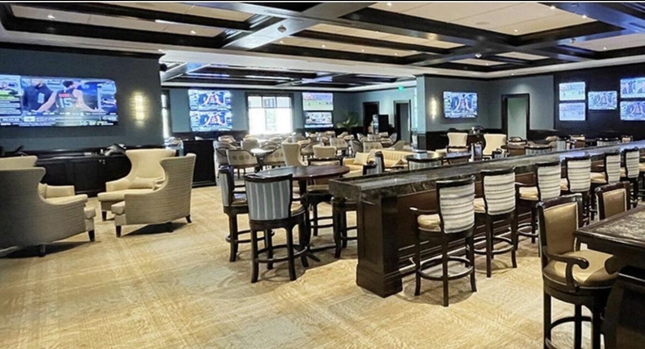 6700 Fox Hollow Drive, West Palm Beach, FL 33412 Photo