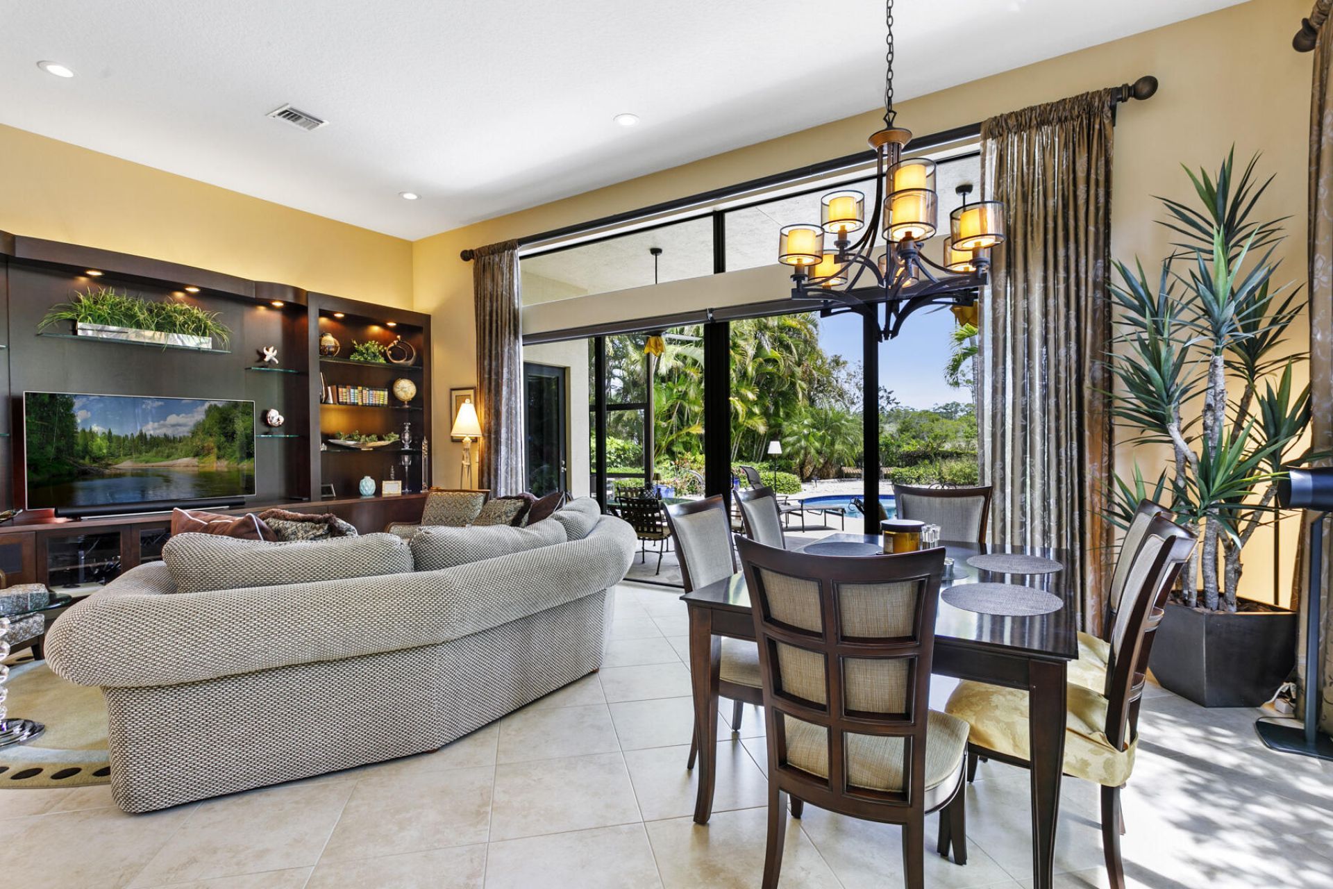 6700 Fox Hollow Drive, West Palm Beach, FL 33412 Photo