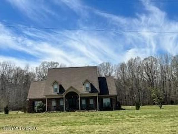 2410 Bethlehem Road, Batesville, MS 38606