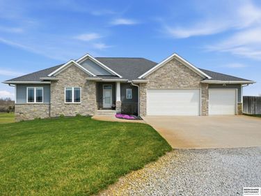 18330 SW 66th Street, Crete, NE 68333