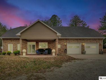 195 N 148th Street, Lincoln, NE 68527