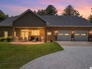 195 N 148th Street, Lincoln, NE 68527
