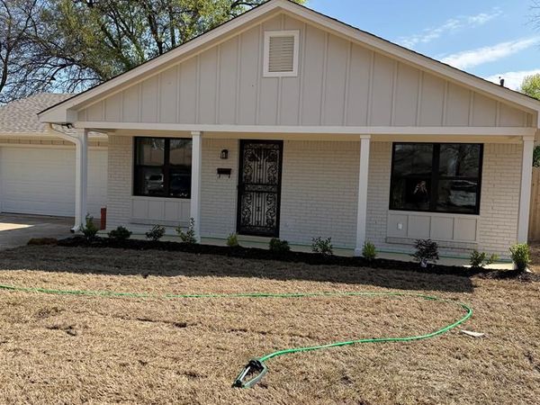 820 Briarcliff, West Memphis, AR 72301