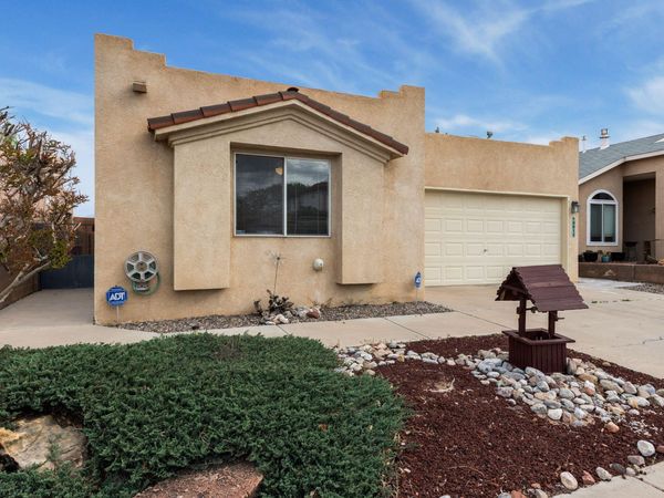 10011 Alexandria Road NE, Albuquerque, NM 87122