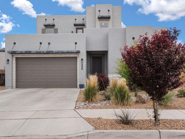 7720 Station Court NW, Albuquerque, NM 87107