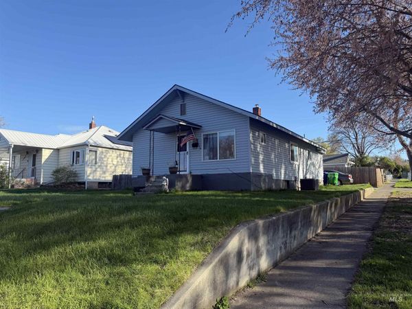 1602 14th Ave., Lewiston, ID 83501