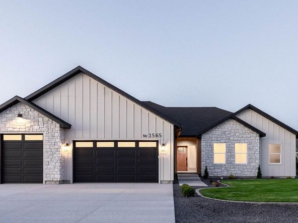 1565 Clear Creek Loop, Twin Falls, ID 83301
