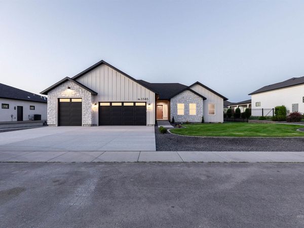 1565 Clear Creek Loop, Twin Falls, ID 83301