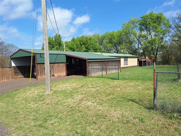 200 W 7th Street, Stratford, OK 74872