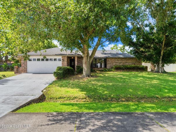 828 Emerson Drive NE, Palm Bay, FL 32907