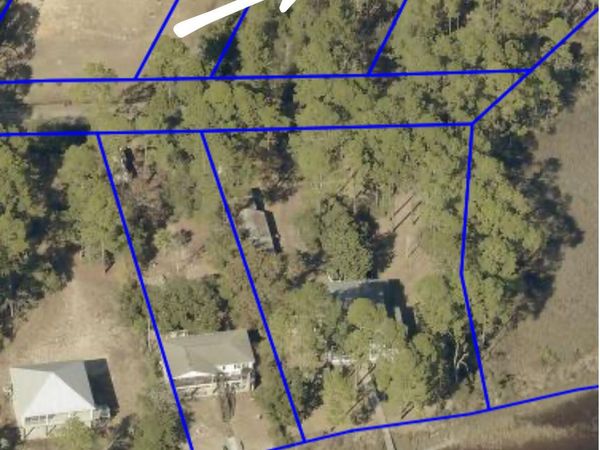 7030 Santa Clara Drive, Navarre, FL 32566