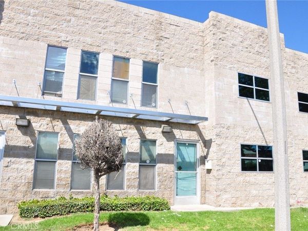 6601 Somerset Boulevard, Unit D, Paramount, CA 90723