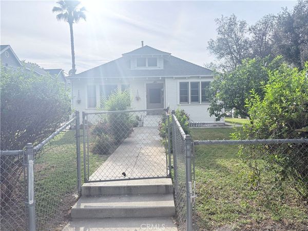 473 N Euclid, Unit 2, Pasadena, CA 91101