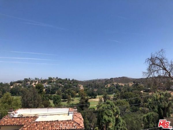 4549 Ensenada Drive, Woodland Hills, CA 91364