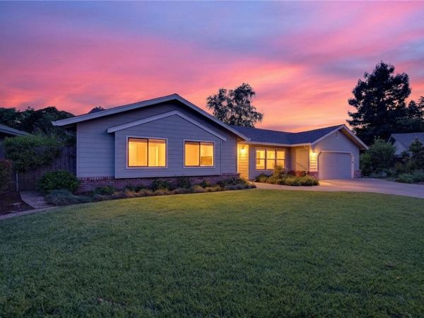 529 Oak Mill Court, Chico, CA 95926