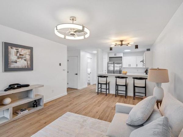 4060 Huerfano, Unit 113, San Diego, CA 92117