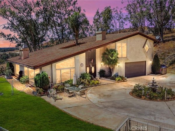 435 W Indian School, Banning, CA 92220