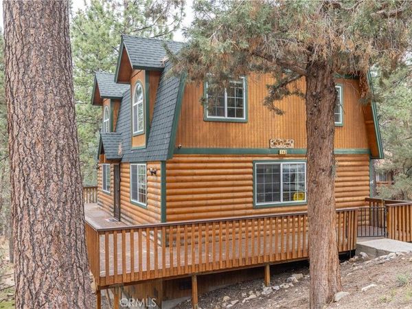 143 Santa Barbara, Sugarloaf, CA 92386