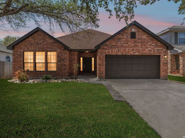 17227 Tarkio Way, San Antonio, TX 78247