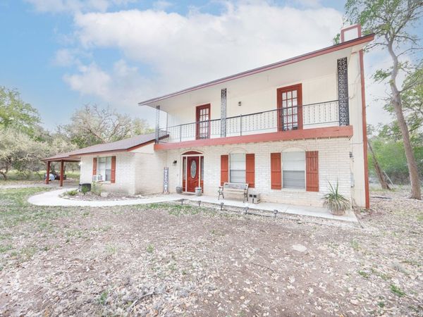 9623 Geronimo Oaks, San Antonio, TX 78254