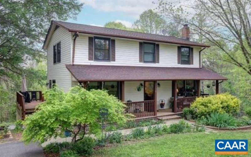 1524 Harris Creek Rd, Charlottesville, VA 22902 Main Photo
