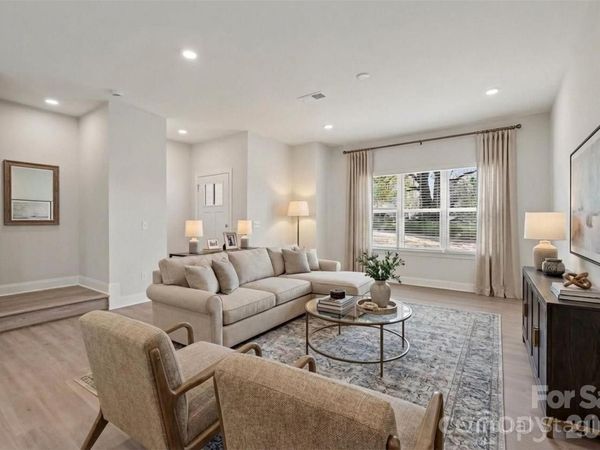 533 Broadway Court , Unit A&B, Statesville, NC 28677