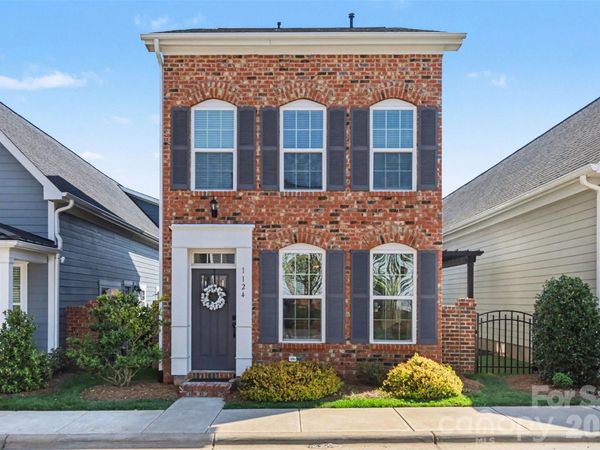 1124 Almerton Drive , Denver, NC 28037