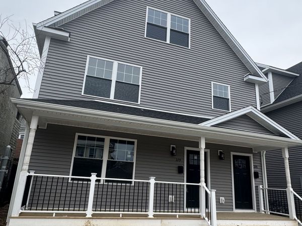 279 Harriet, Bridgeport, CT 06608