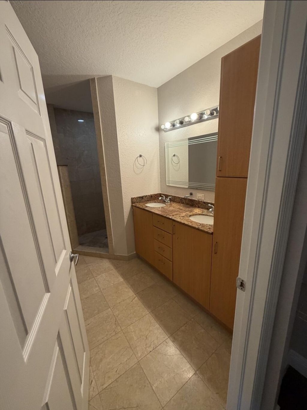 1620 Presidential Way, Unit 210, West Palm Beach, FL 33401 Photo