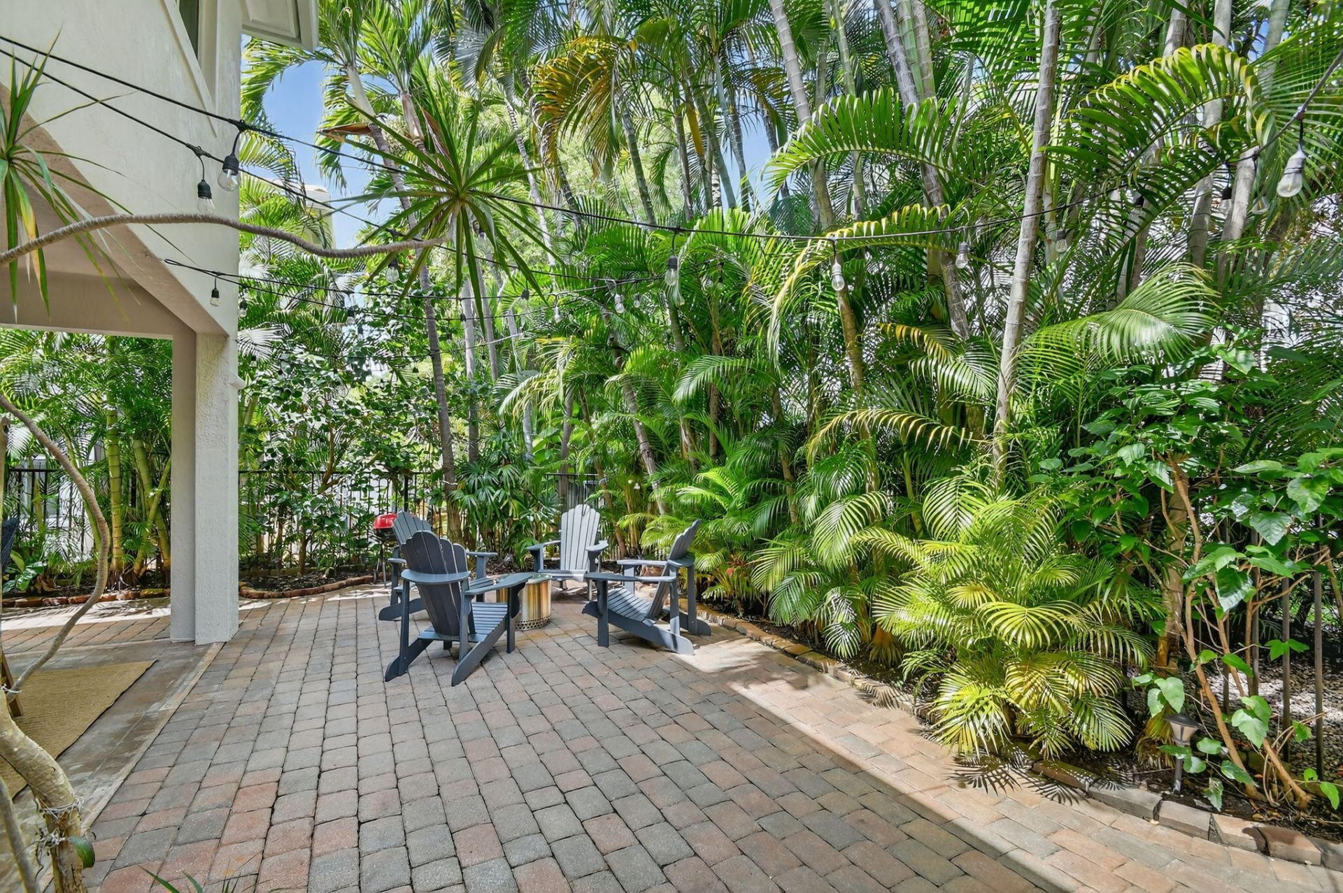 106 Las Brisas Circle, Hypoluxo, FL 33462 Photo