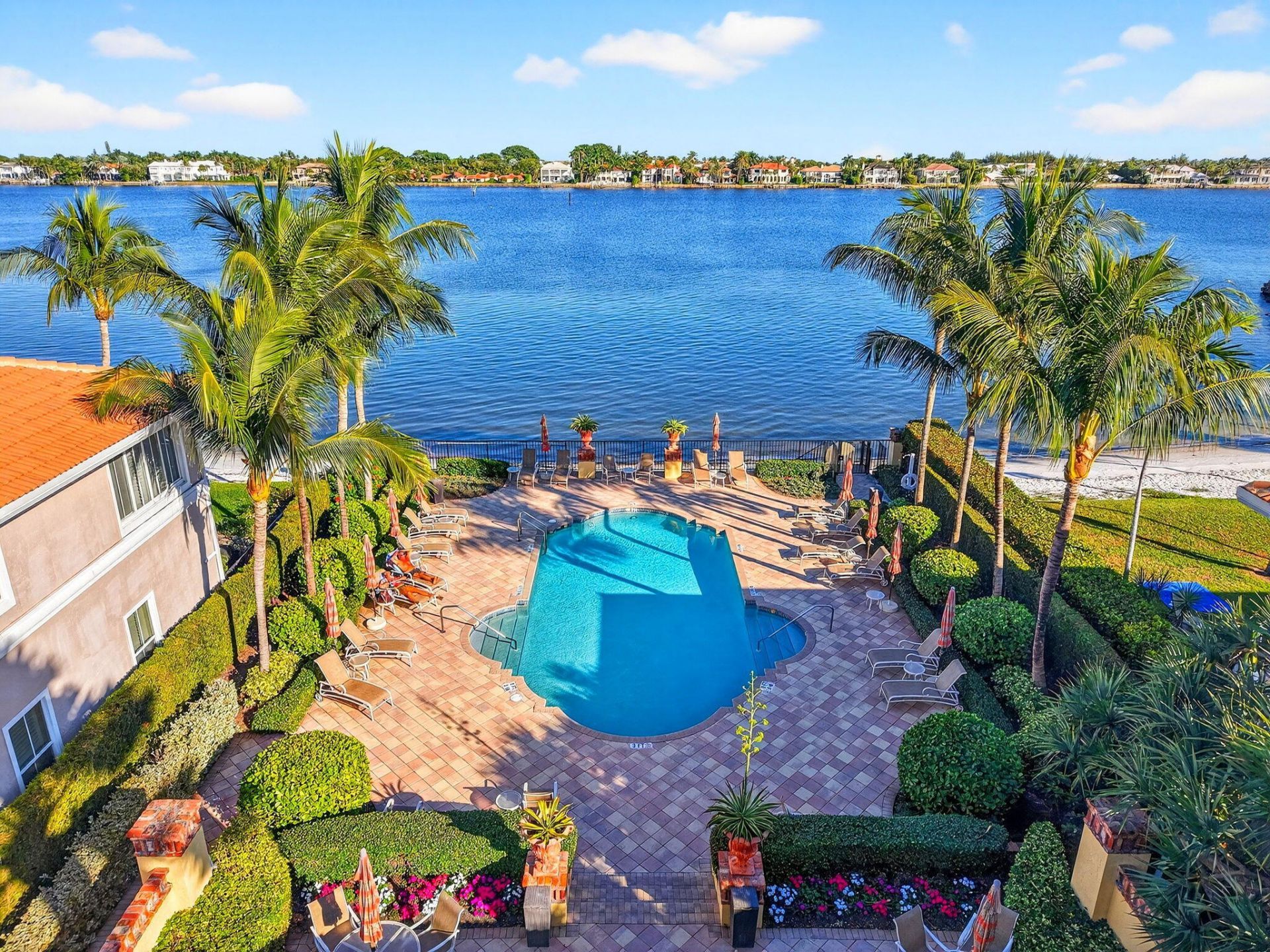 106 Las Brisas Circle, Hypoluxo, FL 33462 Photo