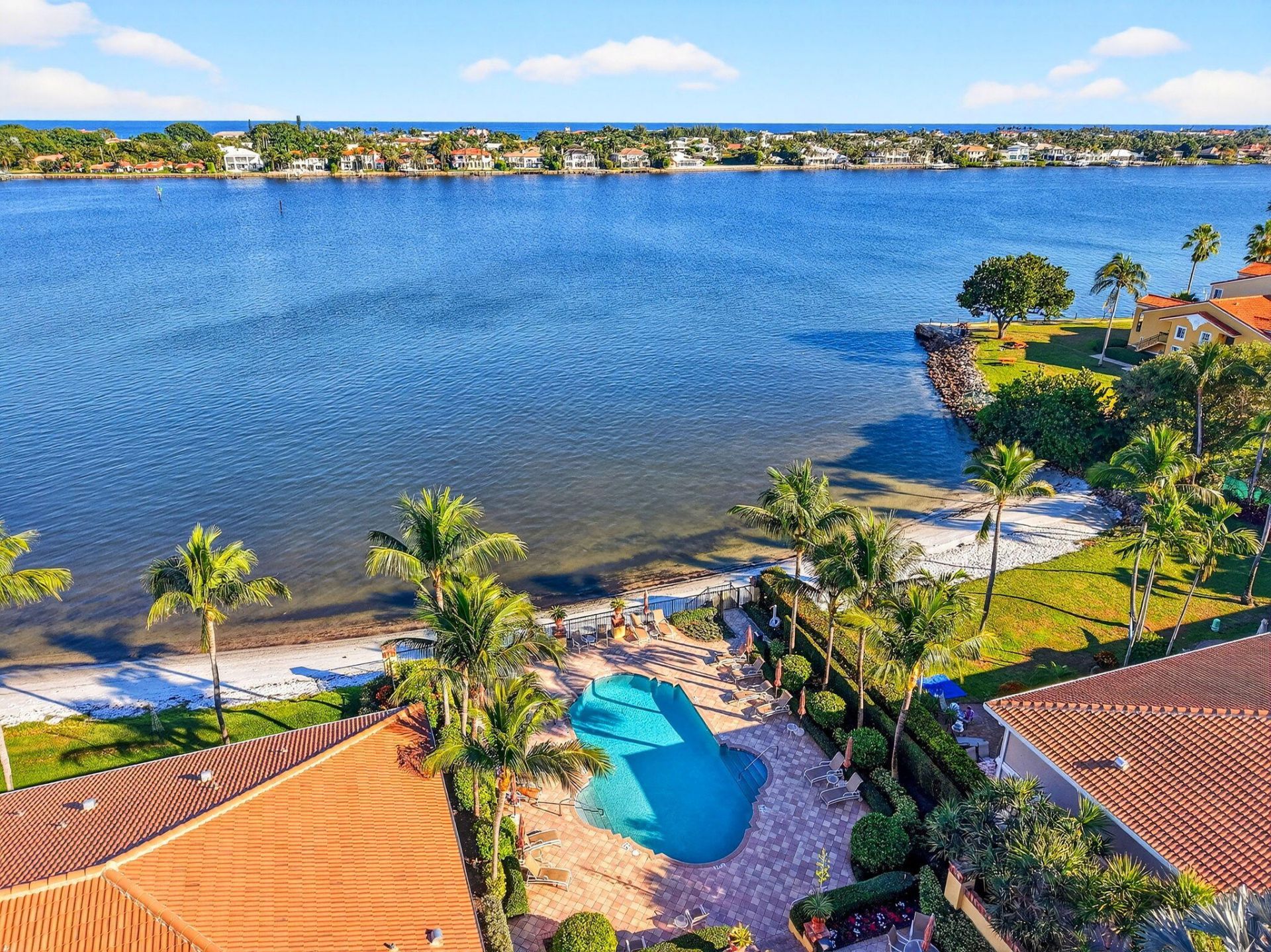 106 Las Brisas Circle, Hypoluxo, FL 33462 Photo