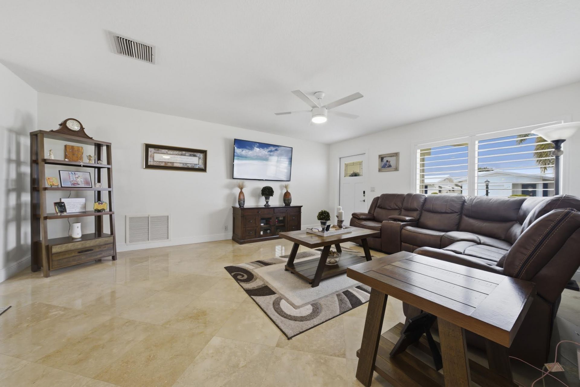 2390 SW 14th Avenue, Boynton Beach, FL 33426 Photo