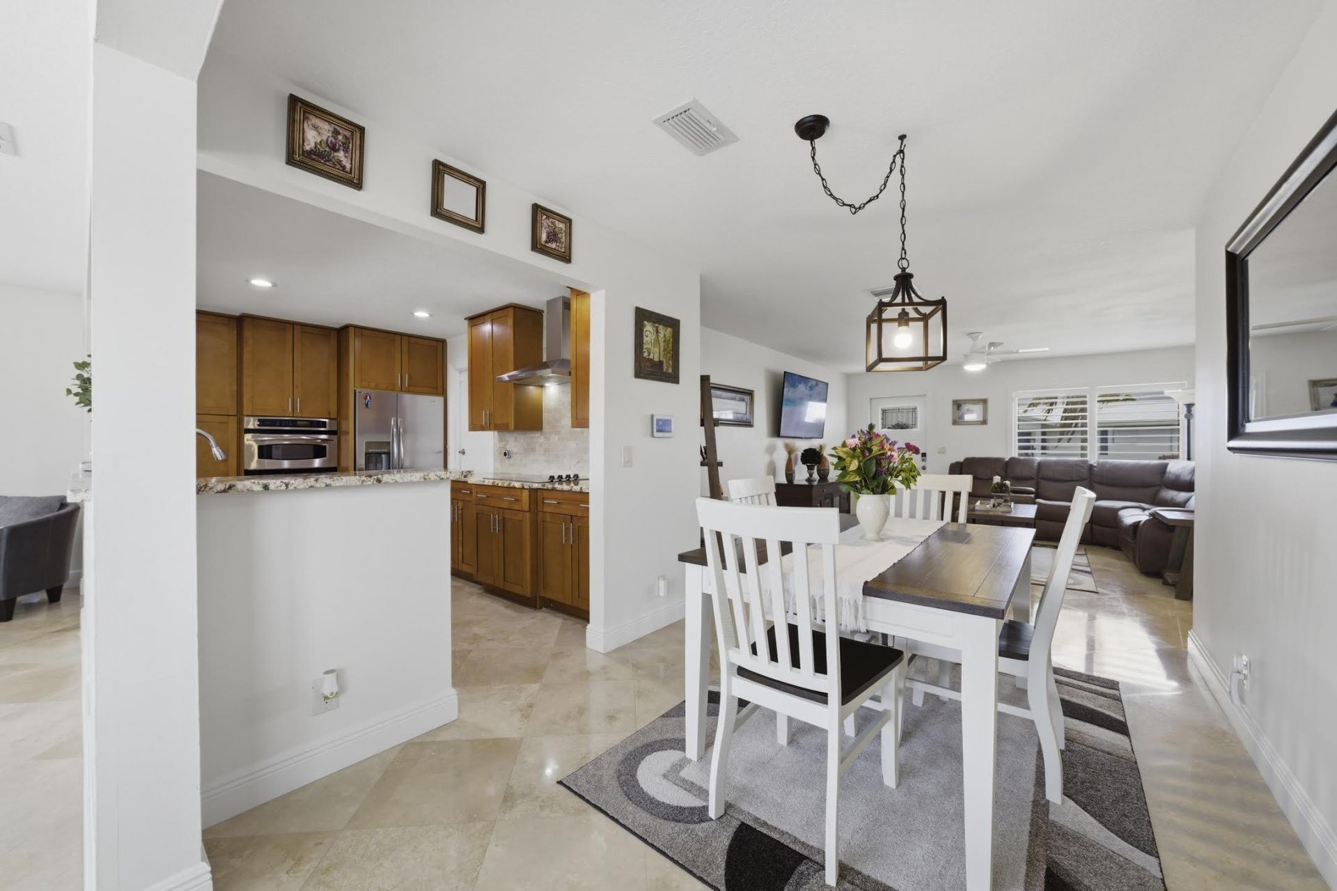 2390 SW 14th Avenue, Boynton Beach, FL 33426 Photo