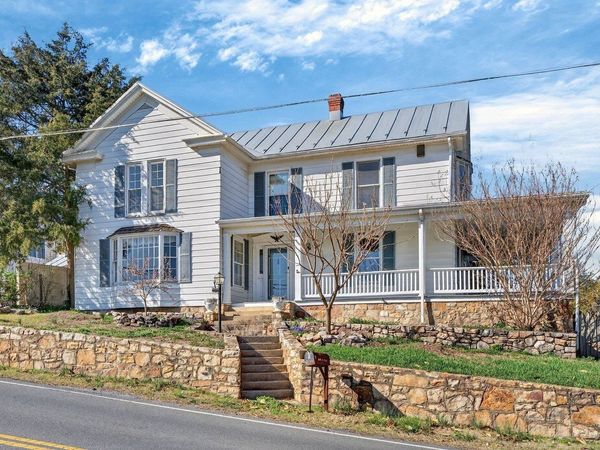 422 MECHANIC ST, LURAY, VA 22835