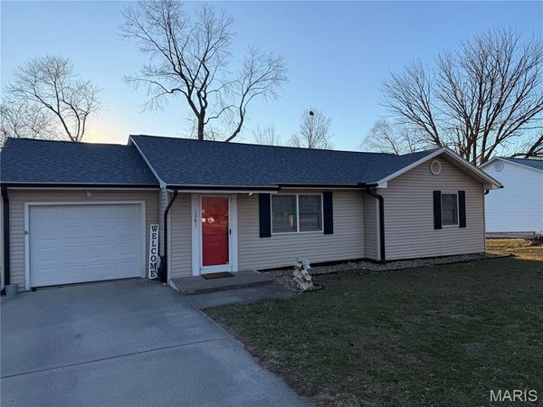 1261 Kingsway Drive , Cape Girardeau, MO 63701