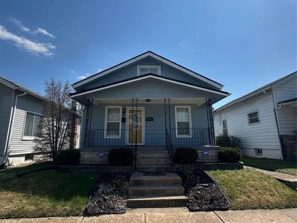 748 Ponce Avenue , St Louis, MO 63147
