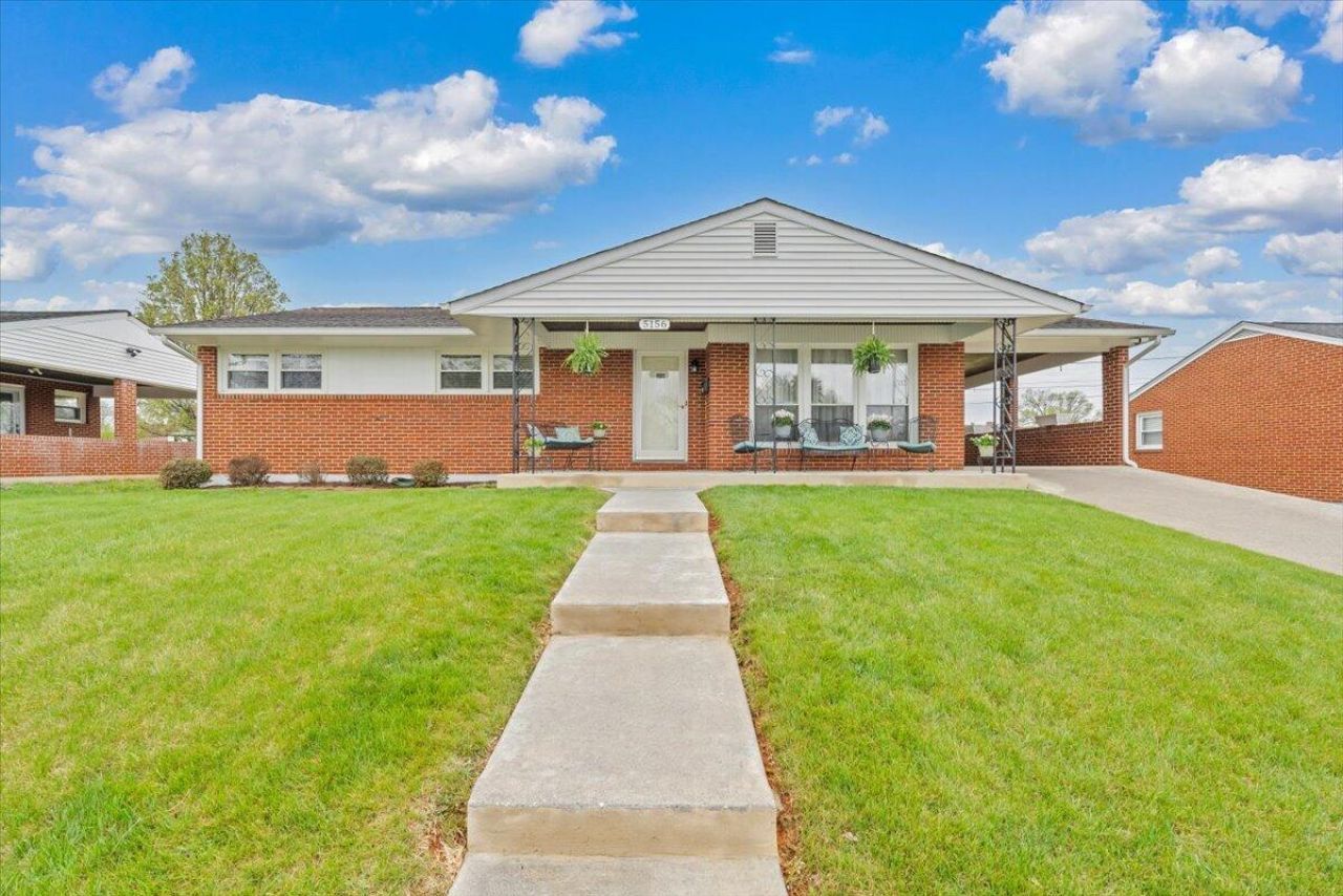 5156 Hazelridge Rd Nw, Roanoke, VA 24012 Main Photo