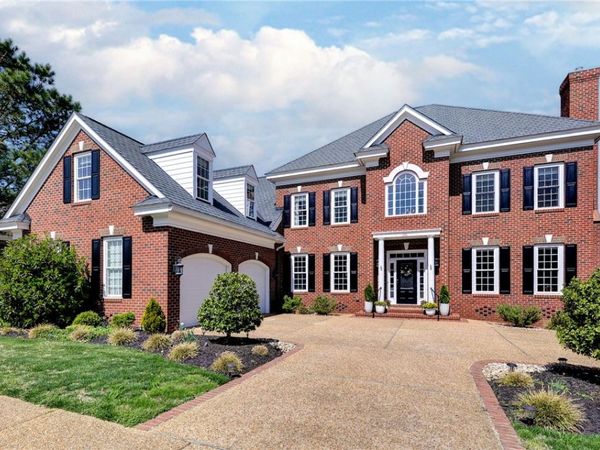 100 Eaglescliffe, Williamsburg, VA 23188