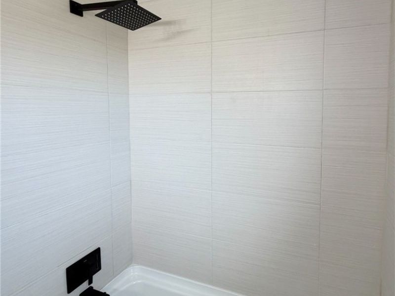 201 Wilshire Boulevard , Steubenville, OH 43952 Photo 27