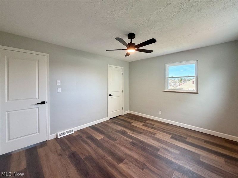 201 Wilshire Boulevard , Steubenville, OH 43952 Photo 31