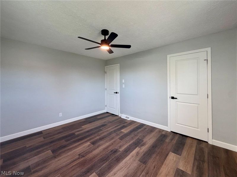 201 Wilshire Boulevard , Steubenville, OH 43952 Photo 32