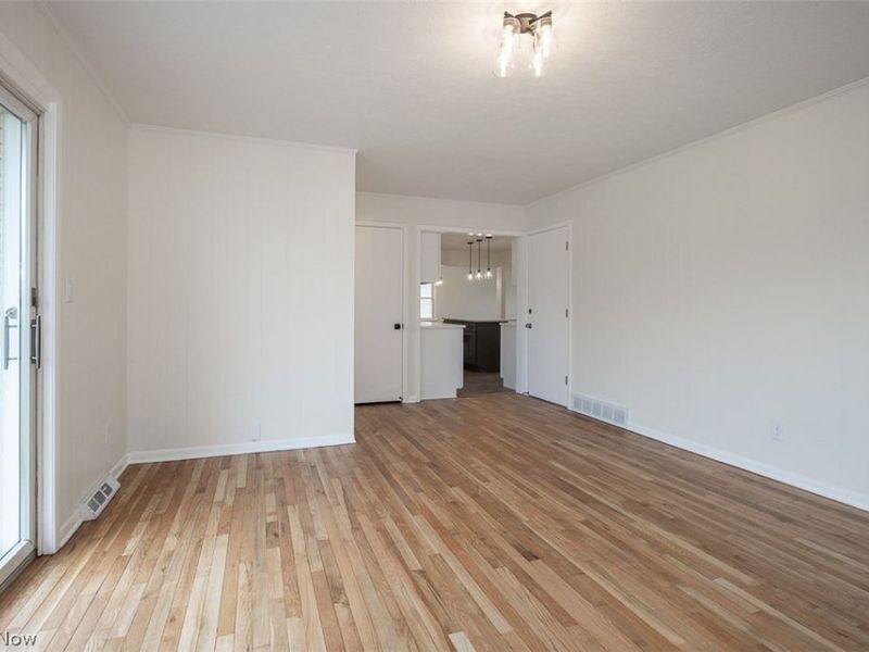 9613 Melody Lane , Brooklyn, OH 44144 Photo 14